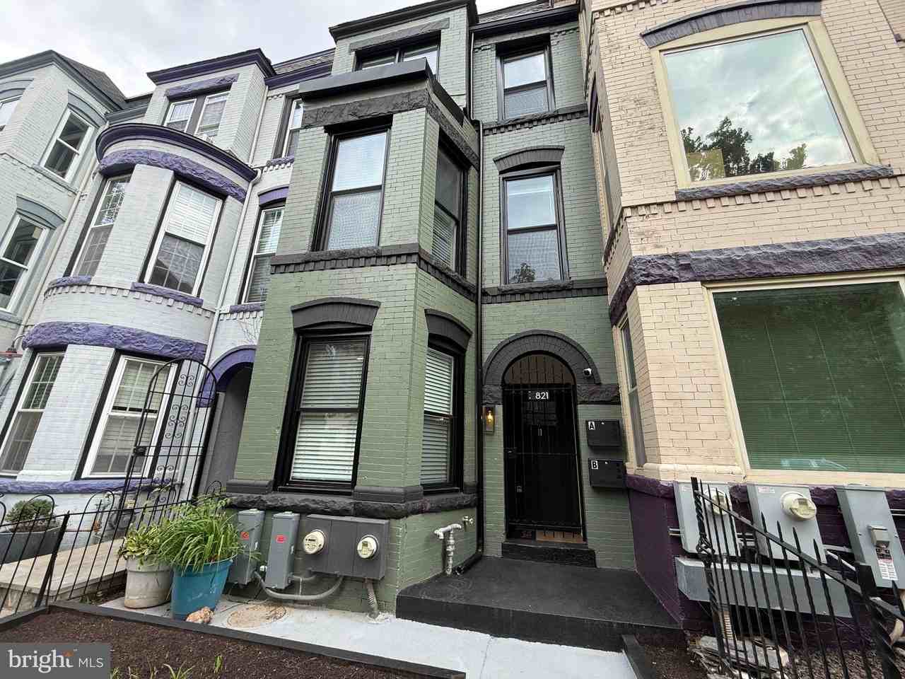 821 4th St Ne #B