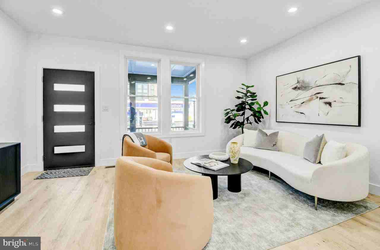 517 Florida Ave Ne - Photo 7 of 41