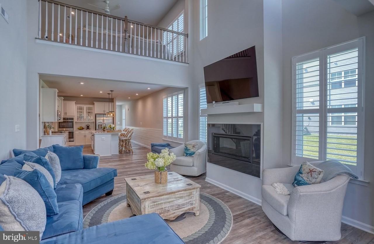 33163 Oyster Cove Dr #21 - Photo 5 of 22