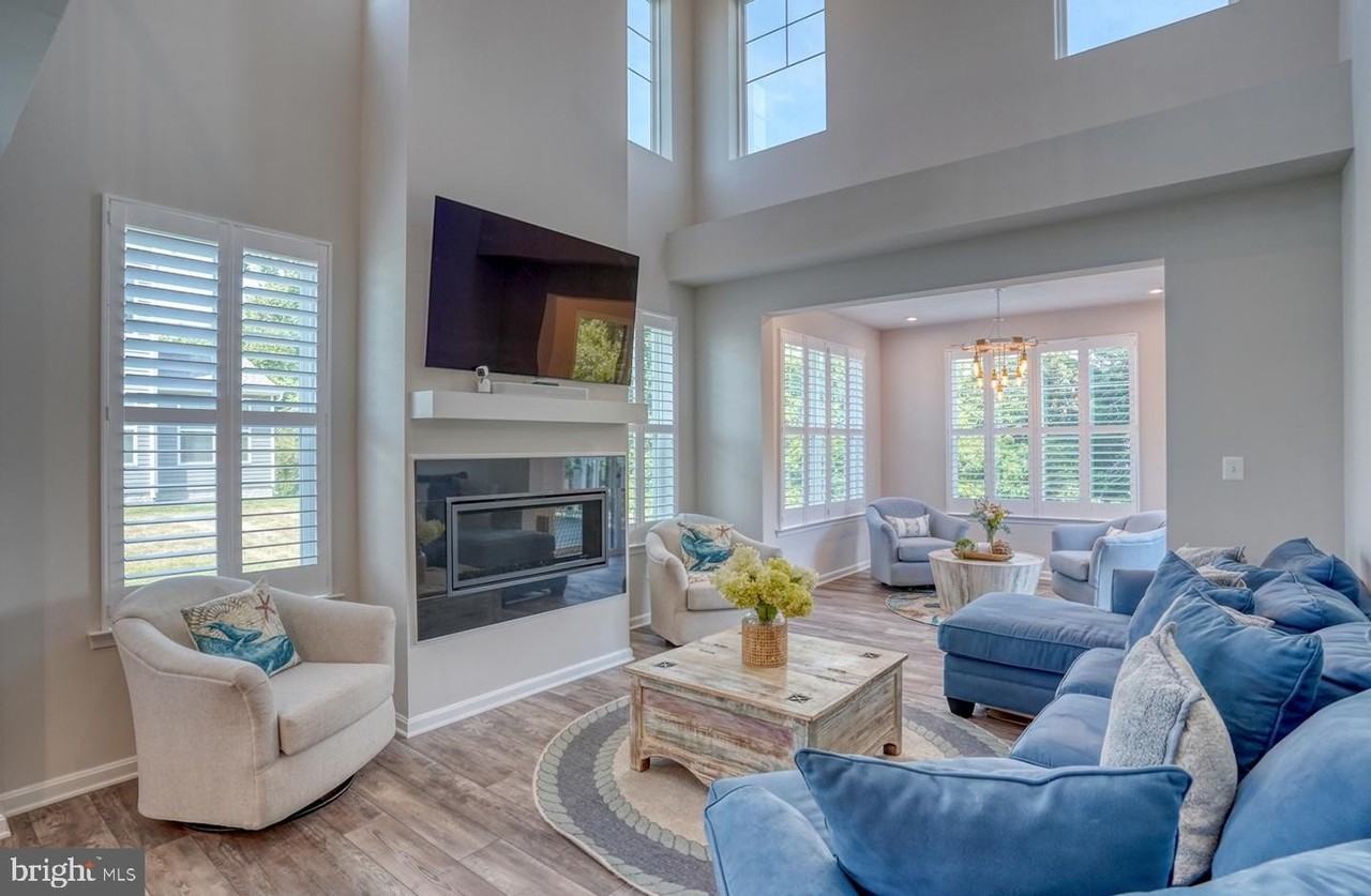 33163 Oyster Cove Dr #21 - Photo 6 of 22