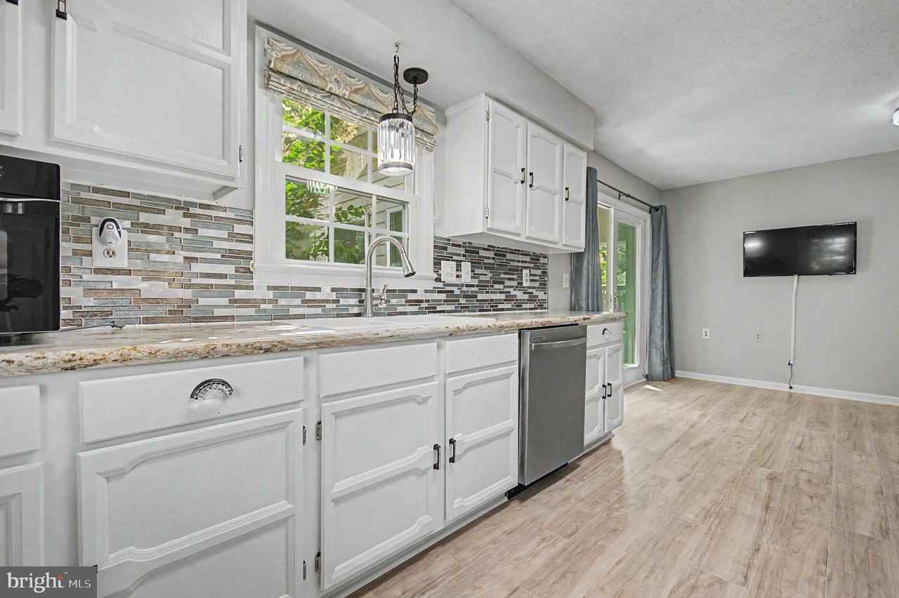 2615 Point Lookout Cv - Photo 7 of 34