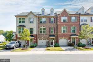featured image of 2623 Richmond Way