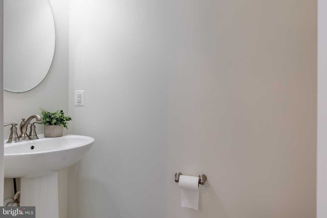 2623 Richmond Way - Photo 7 of 47