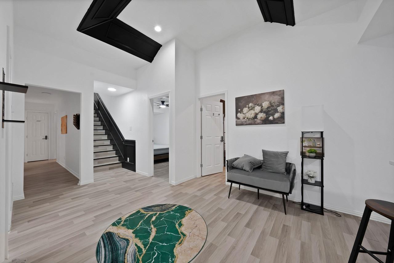 Pepper Tree Cir - Photo 3 of 21