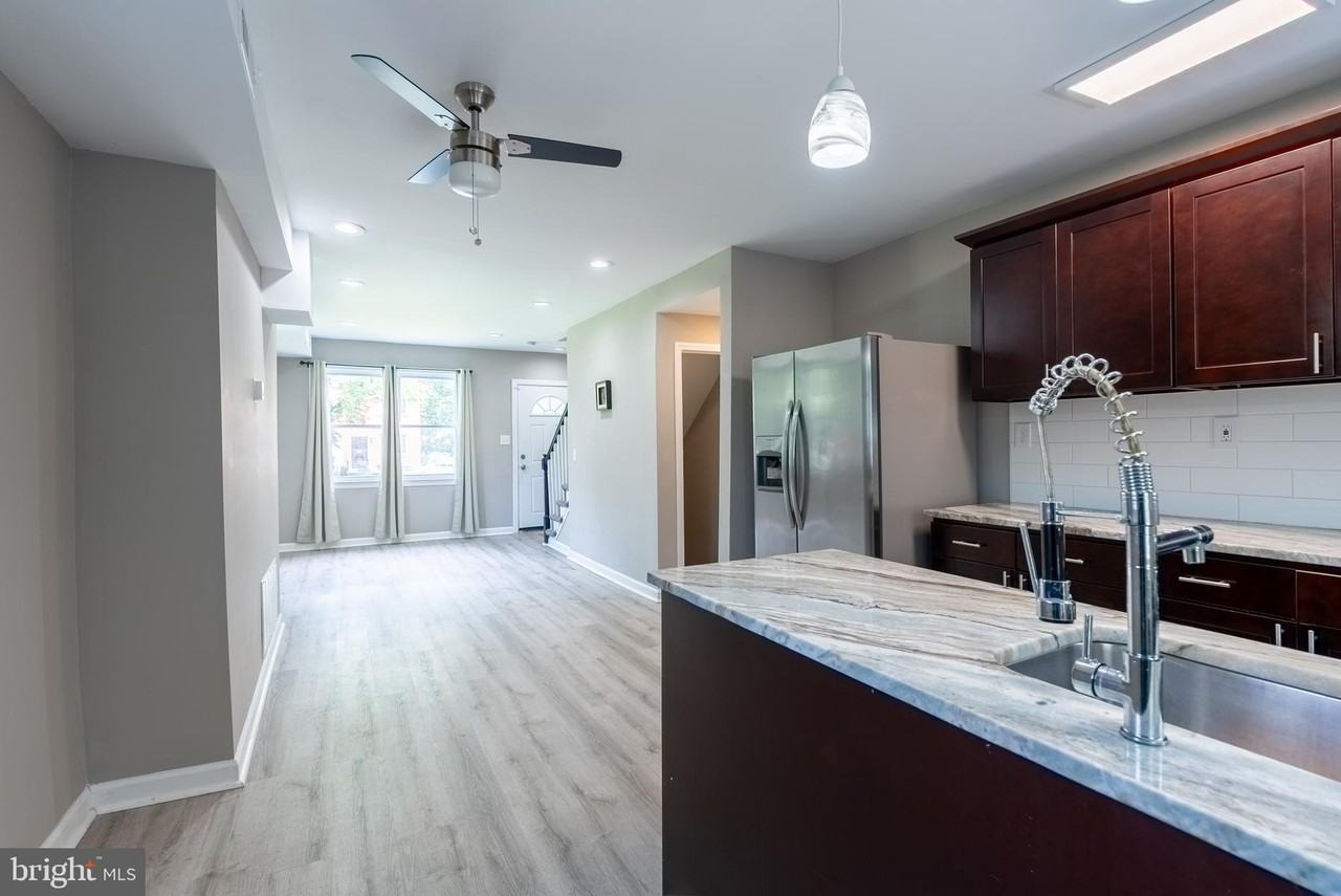 701 Saint Dunstans Rd - Photo 3 of 13