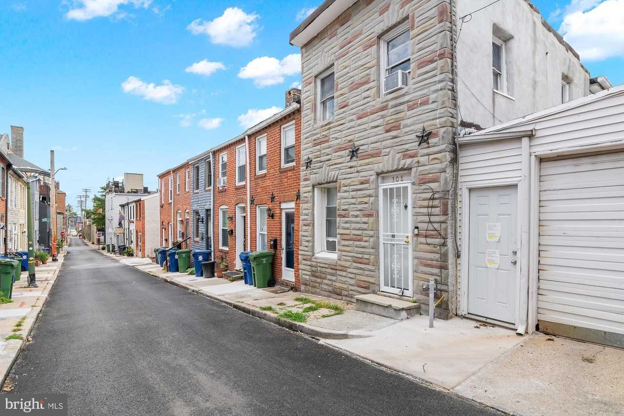 308 S Castle St - Photo 3 of 27