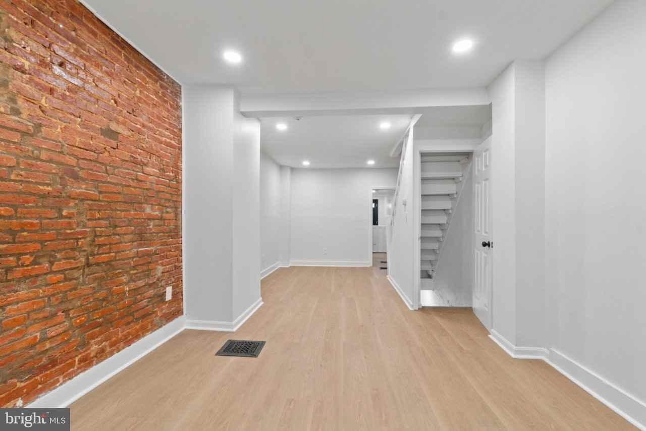 1133 Washington Blvd - Photo 3 of 22