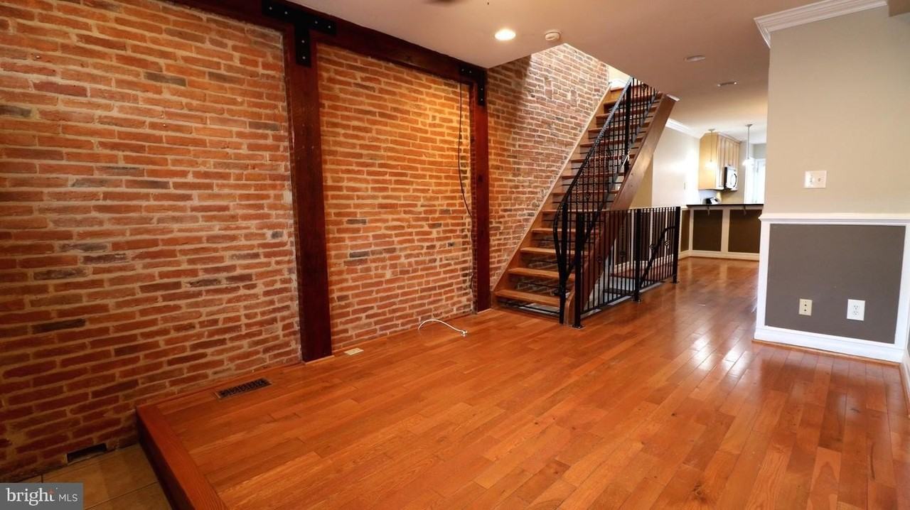 1605 Marshall St - Photo 3 of 26
