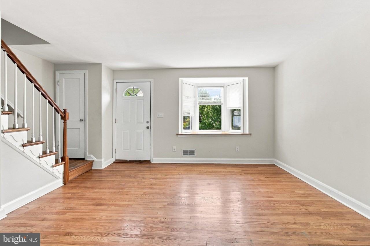 8450 Loch Raven Blvd - Photo 5 of 20