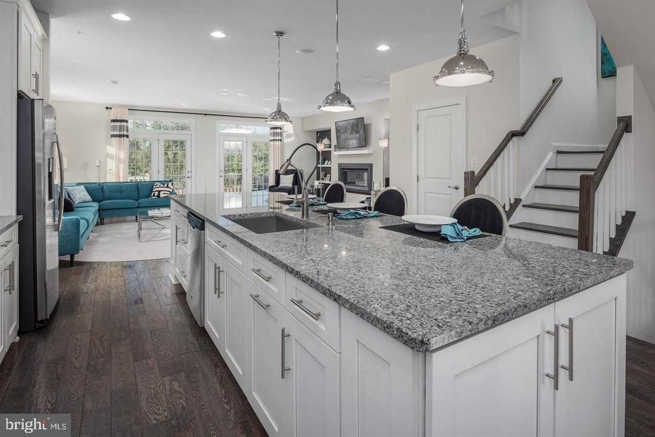 52 Wedge Way #6 - Photo 7 of 21