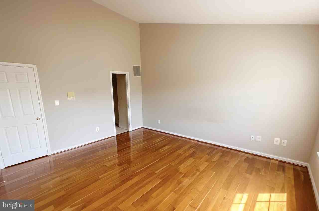 212 Cambridge Pl - Photo 7 of 9