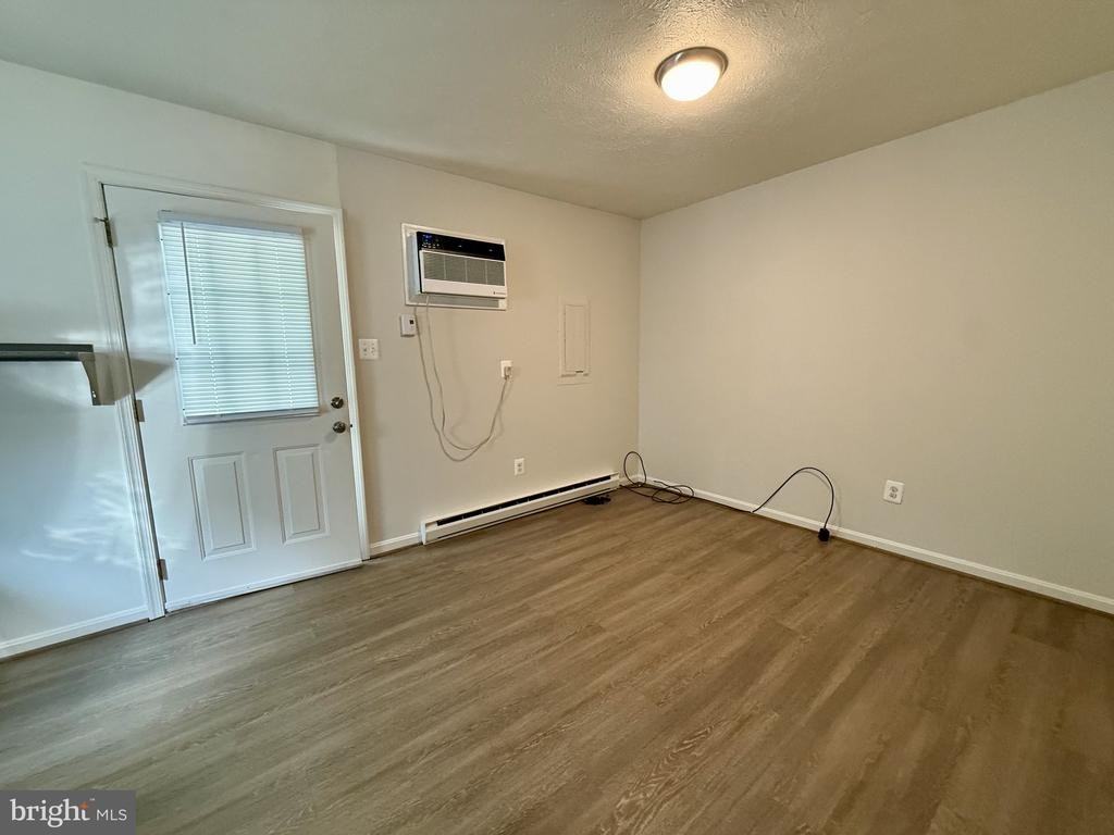 23970 Maypole Rd ##E - Photo 5 of 9