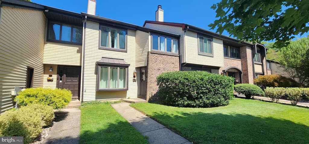 3 Colchester Pl - Photo 2 of 24