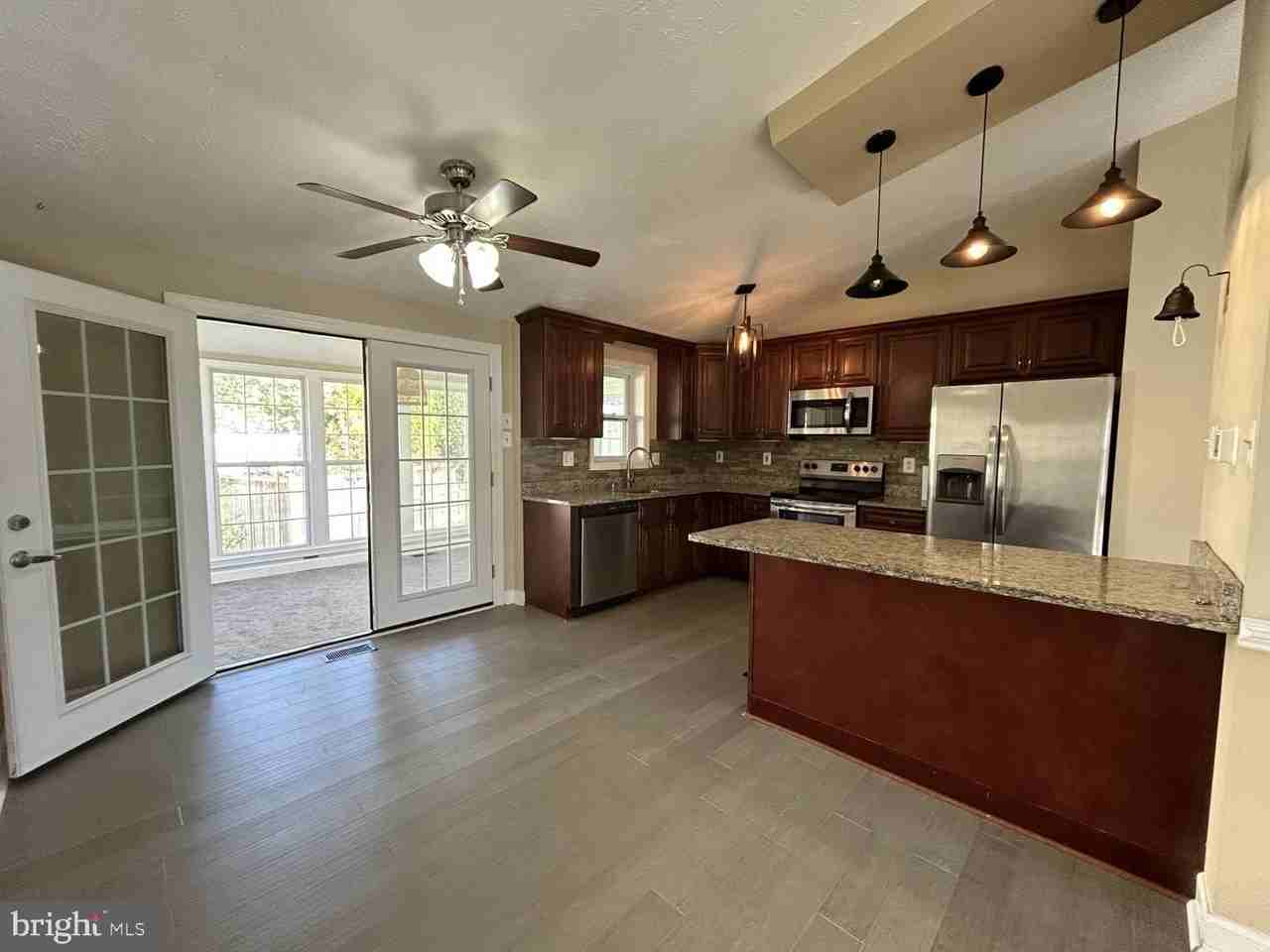 1480 Eden Dr - Photo 2 of 14