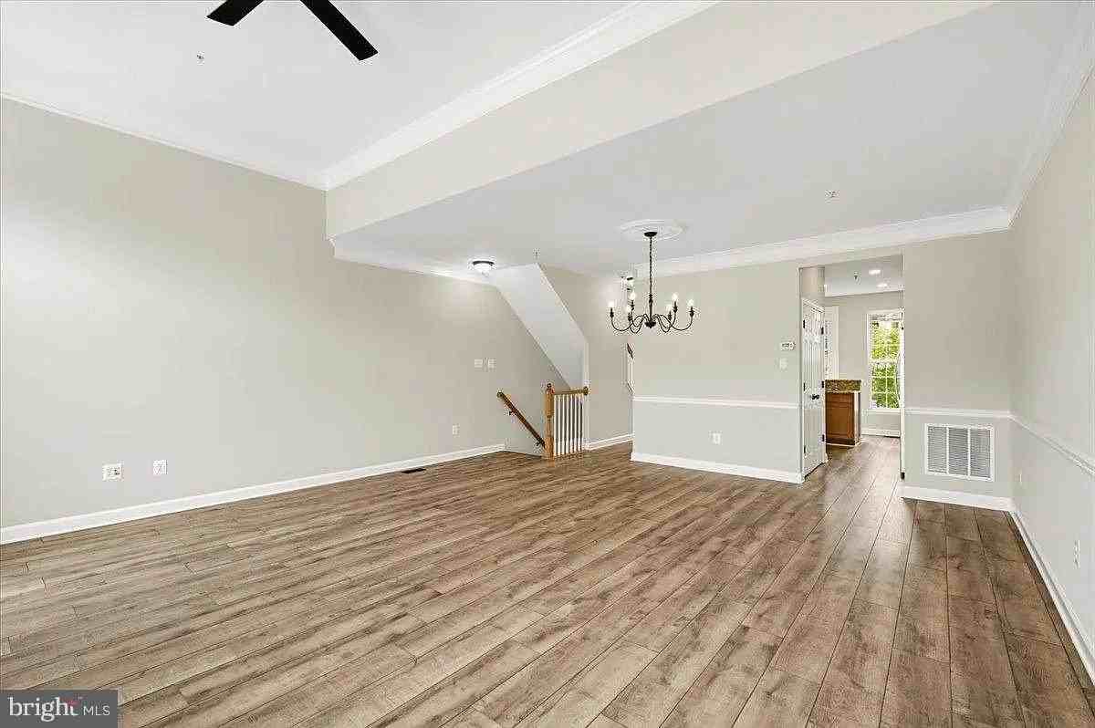 3706 Singleton Ter - Photo 2 of 50