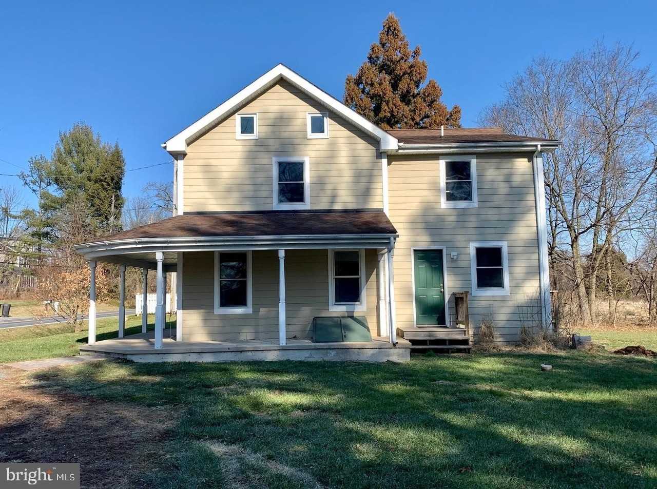 10631 Old Frederick Rd - Photo 5 of 35