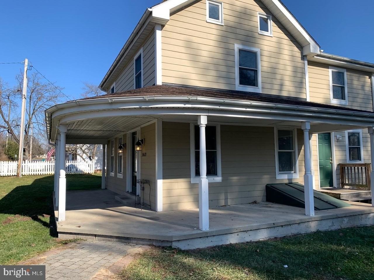 10631 Old Frederick Rd - Photo 6 of 35