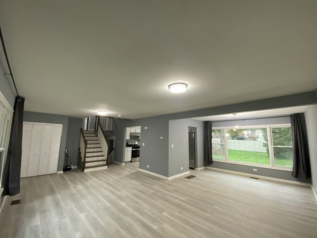 819 59th St - Photo 3 of 35