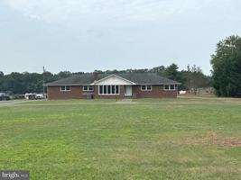 featured image of 6996 Harding Hwy
