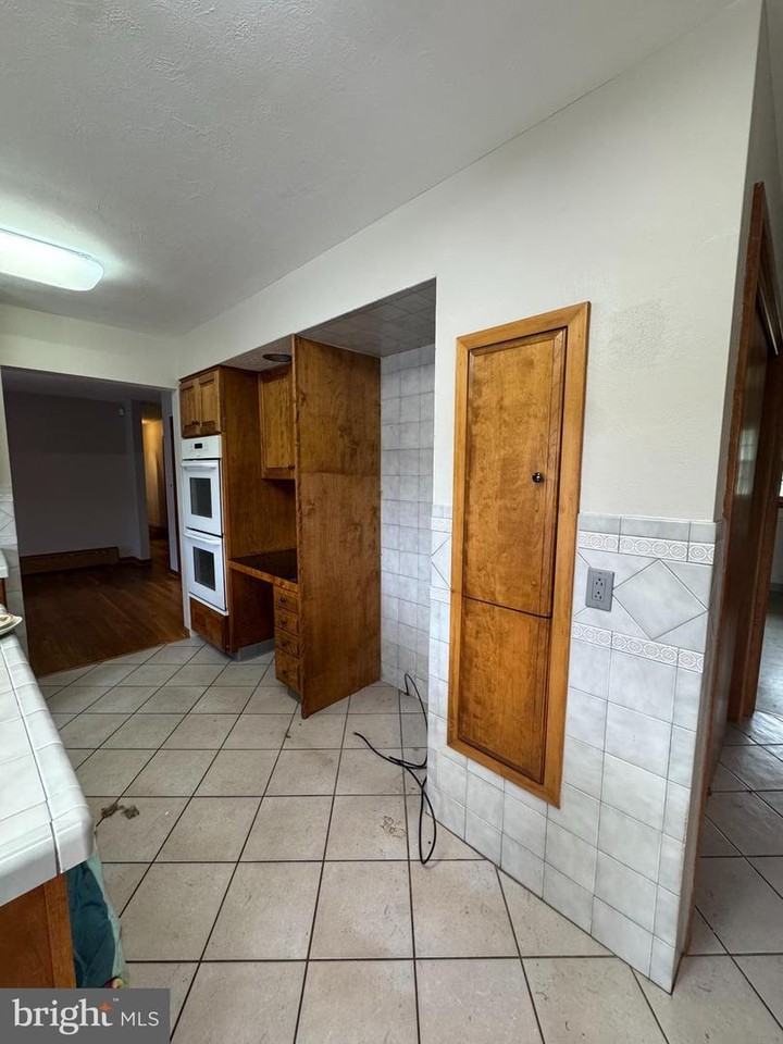6996 Harding Hwy - Photo 5 of 13