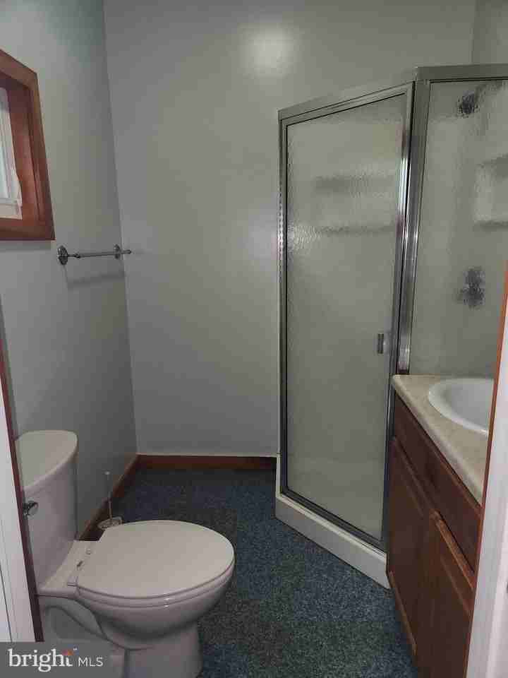 43 E Wheat Rd - Photo 7 of 9