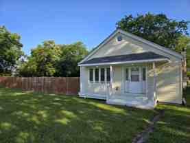 3902 Claire Blvd - Photo 1 of 1