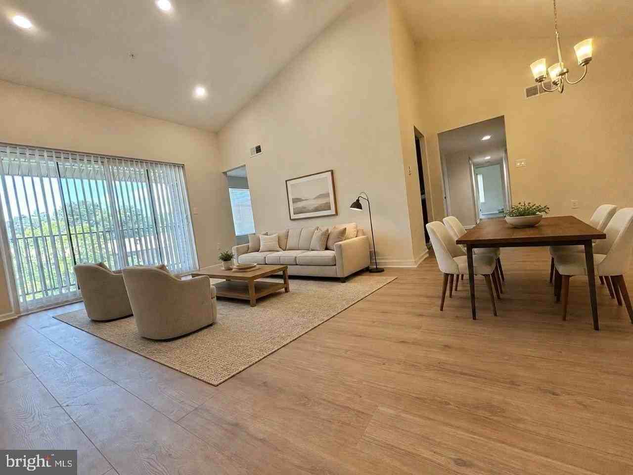 15210 Elkridge Way #91-3K - Photo 6 of 13