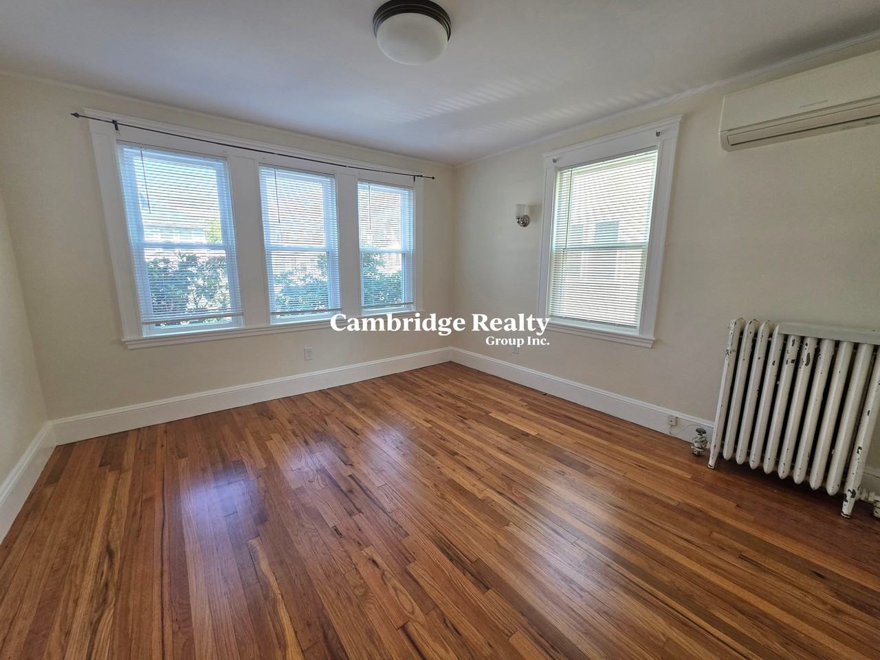 33 Blenford Rd #1T - Photo 4 of 8
