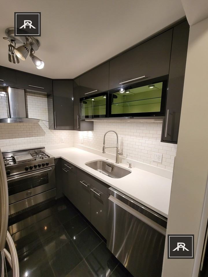35 Pond Ave #924 - Photo 2 of 22