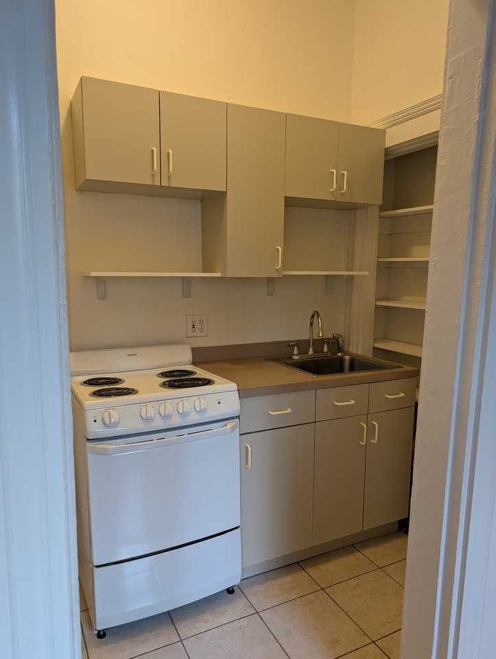 509 Columbus Ave #5 - Photo 2 of 31