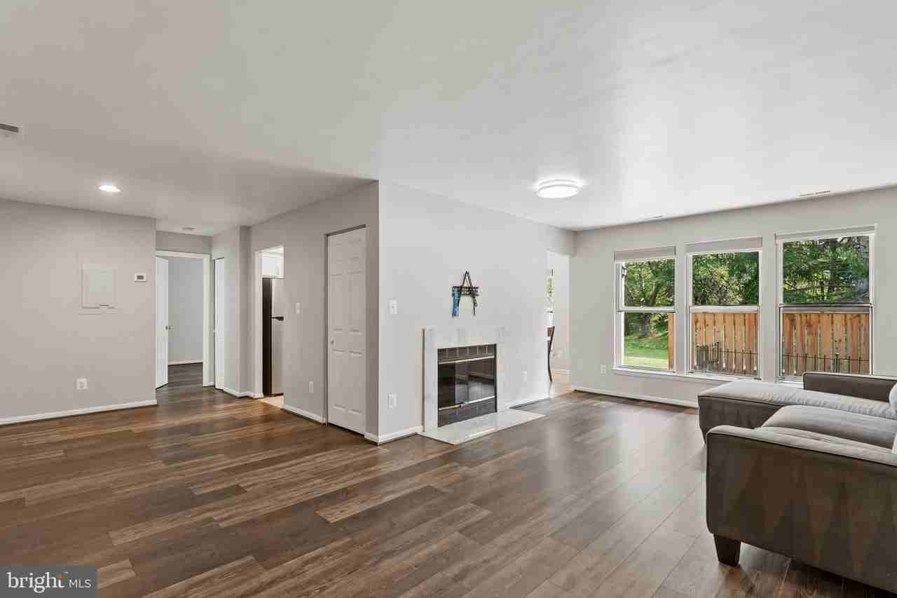 13212 Meander Cove Dr #53 - Photo 3 of 24