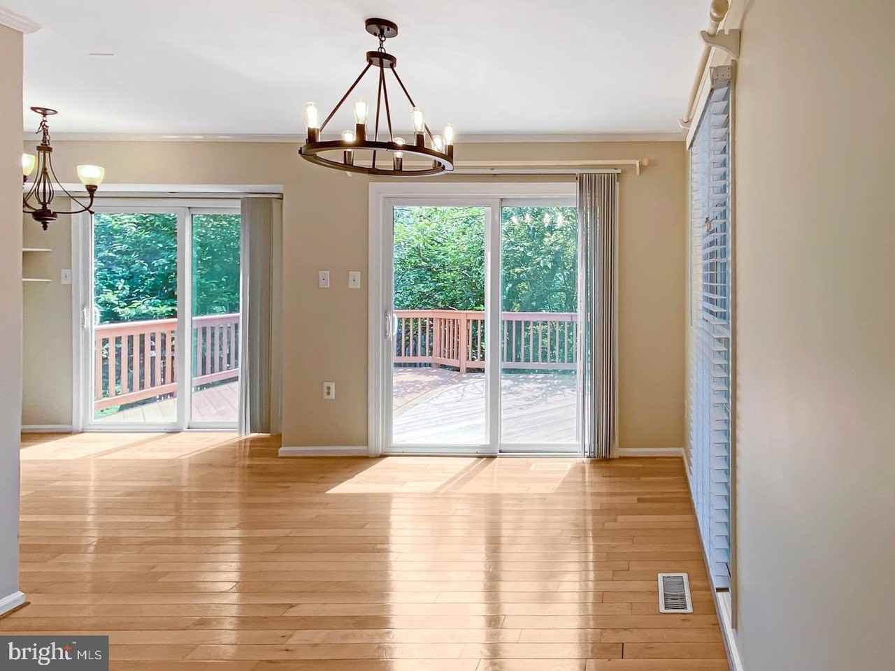 10642 Tuppence Ct - Photo 4 of 23