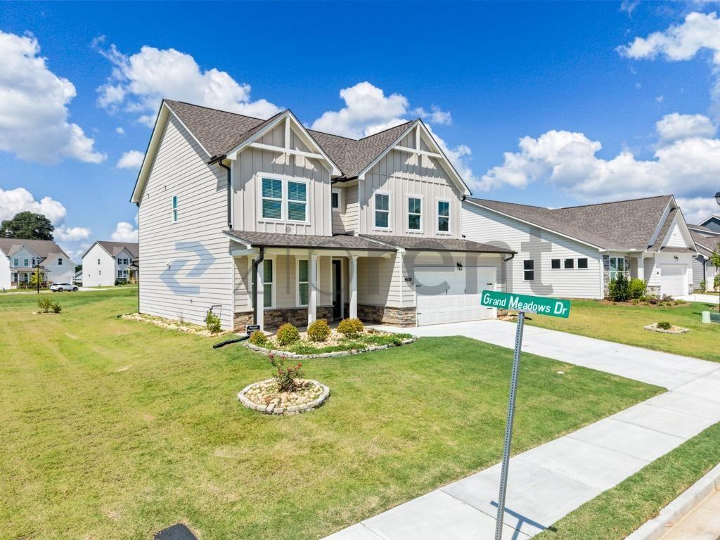 104 Grand Meadows Dr - Photo 4 of 50