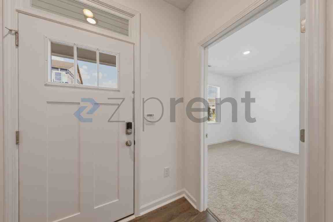 705 Grafton Forest Ln - Photo 5 of 50