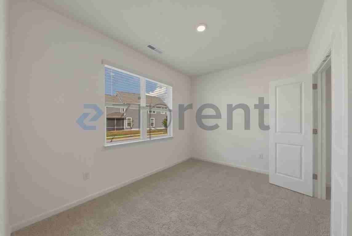 705 Grafton Forest Ln - Photo 6 of 50
