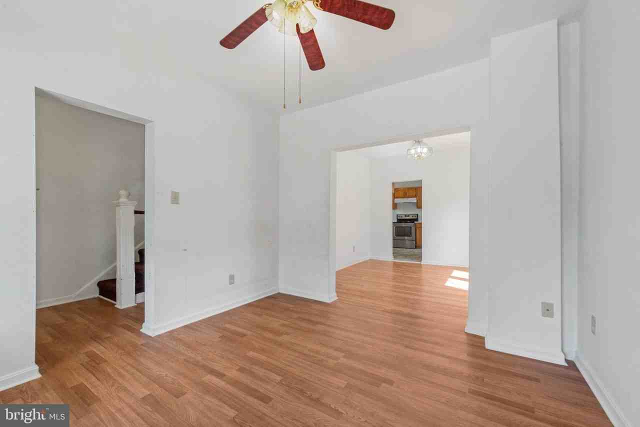46 Charles St - Photo 6 of 28
