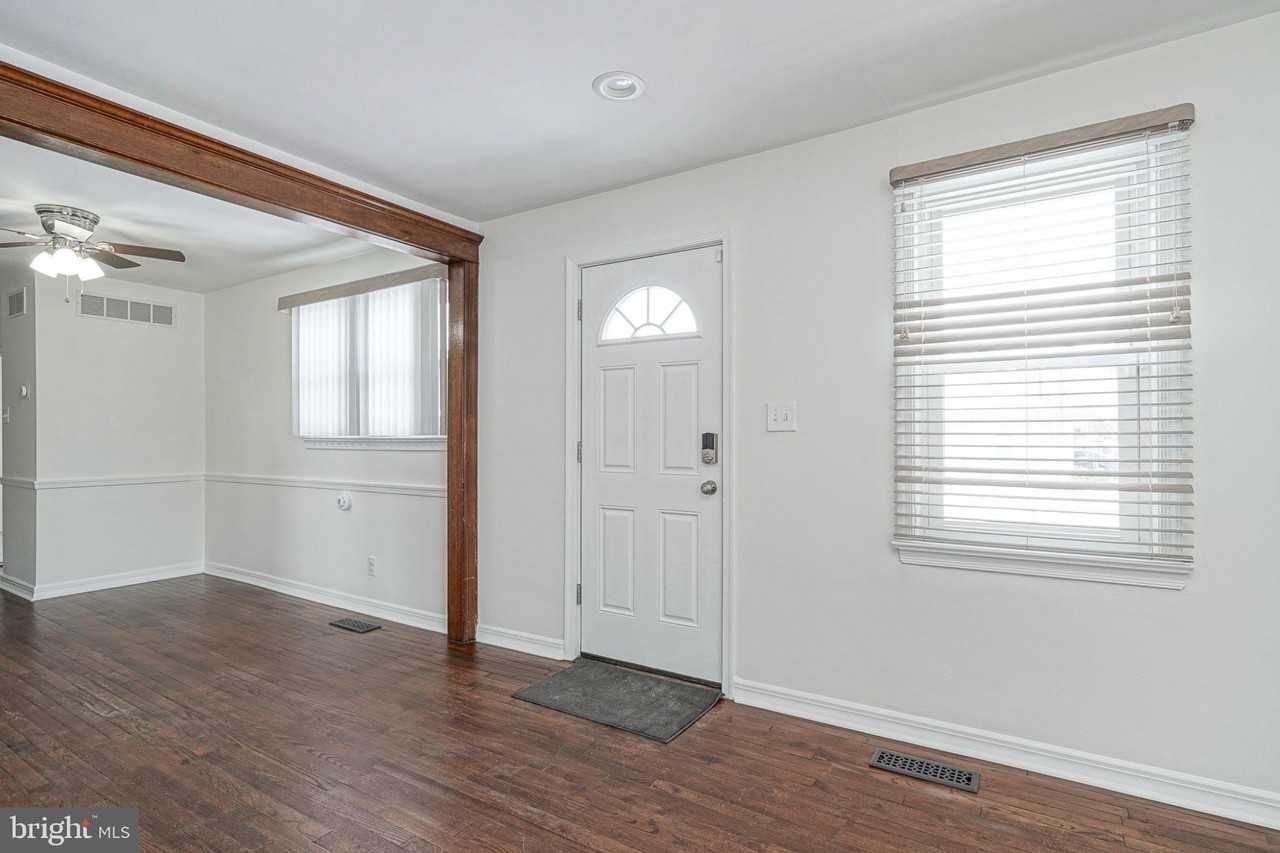 20 E Landing Rd - Photo 4 of 31