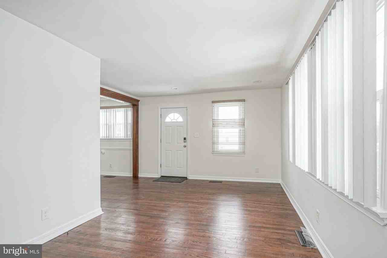 20 E Landing Rd - Photo 7 of 31