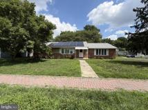 100 Kennedy Blvd - Photo 1 of 1