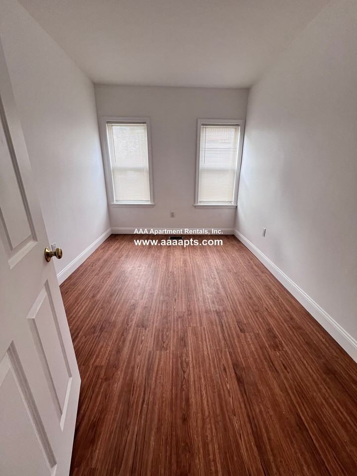 West St #2 - Photo 4 of 14