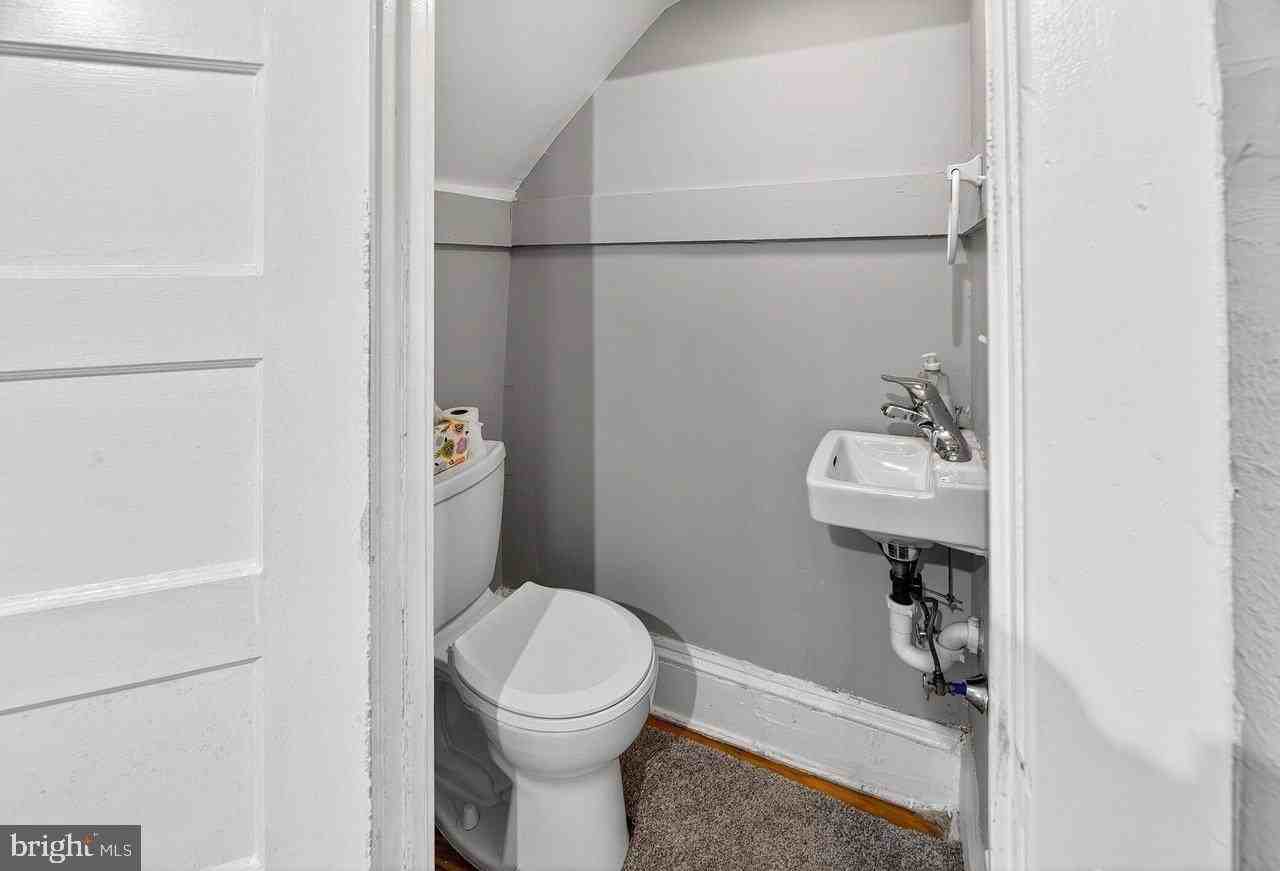 53 Sanhican Dr - Photo 5 of 13