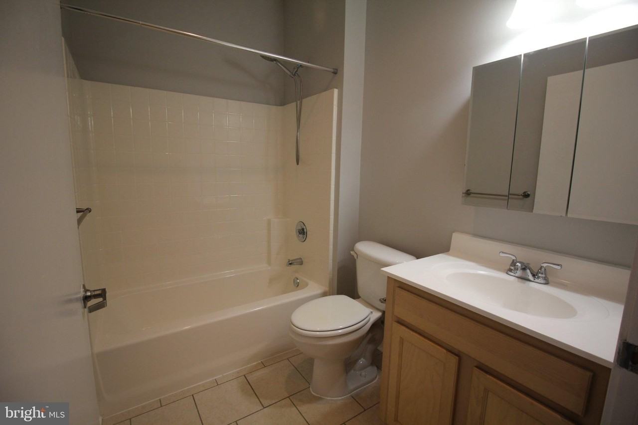20 Swan St #A15 - Photo 5 of 25