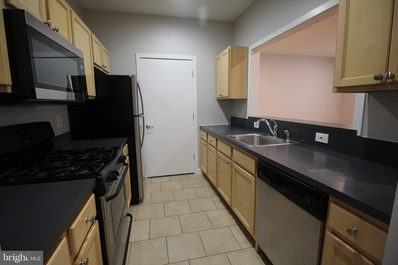 20 Swan St #A15 - Photo 6 of 25