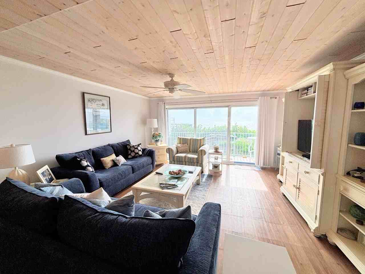 11000 S Ocean Dr #1604423P - Photo 2 of 19