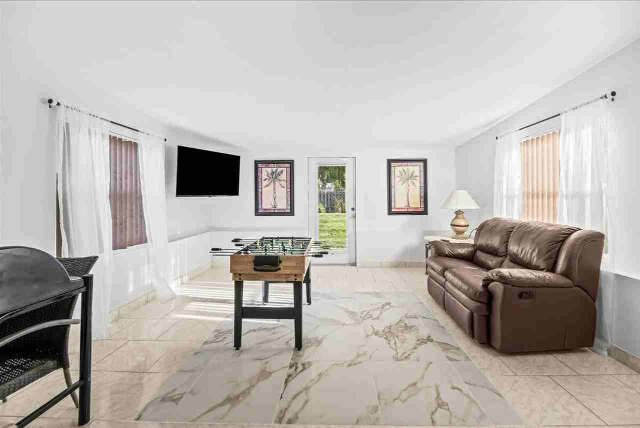 128 Se Prima Vista Blvd #1604422P - Photo 6 of 38