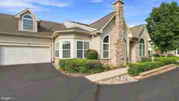 featured image of 102 Villa Dr #225