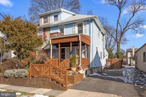 featured image of 21 N Franklin St