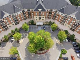 301 Carson Ter - Photo 1 of 1