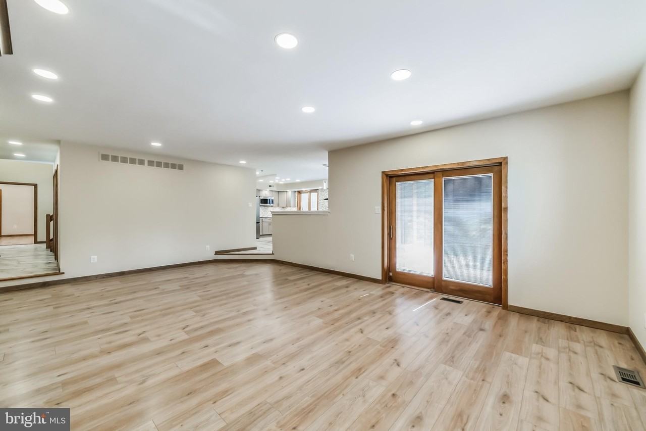 468 Long Ln - Photo 7 of 50