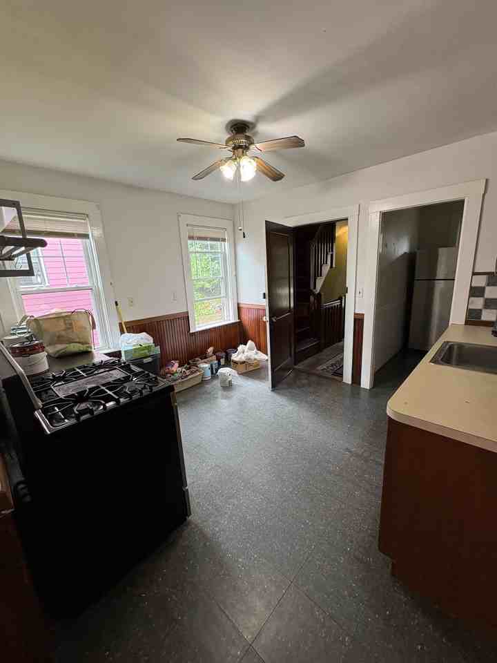 65 Draper St #2 - Photo 5 of 10